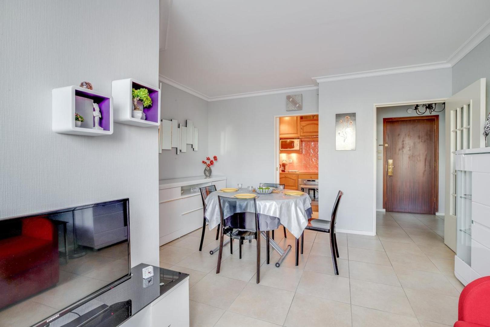 Guestready - Calme Et Tres Beau T2 Part-Dieu Appartement Lyon Buitenkant foto